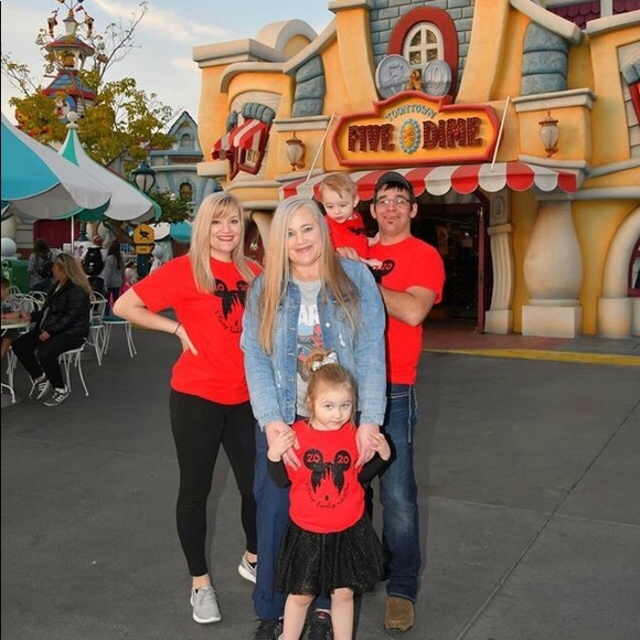 Meet your Posher, Mindy - Picture 14 of 16